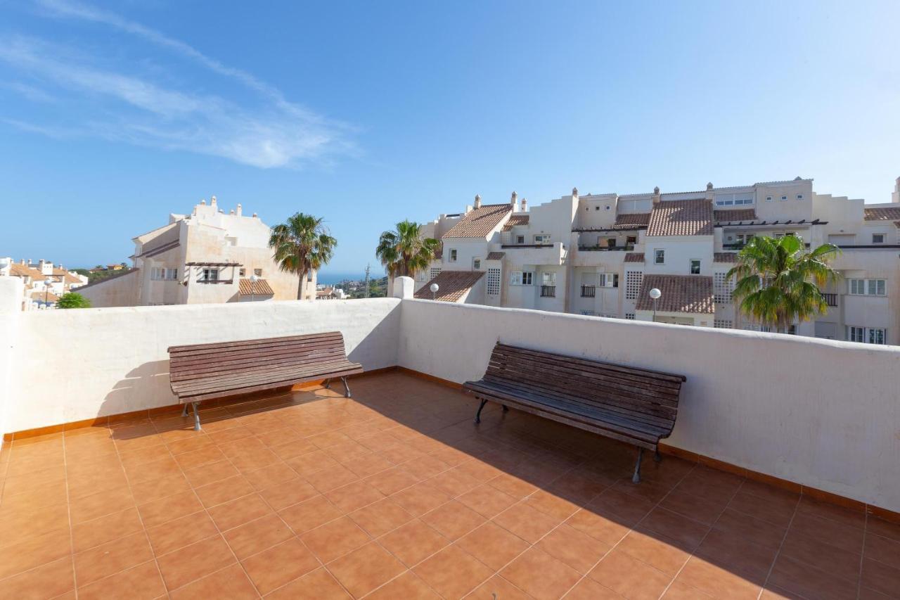 Arenal Golf Holidays Apt Benalmádena Exterior photo